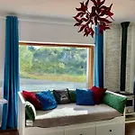 Cosy Set In Nature With Stove Киллибегс