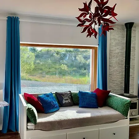 Cosy Set In Nature With Stove Killybegs