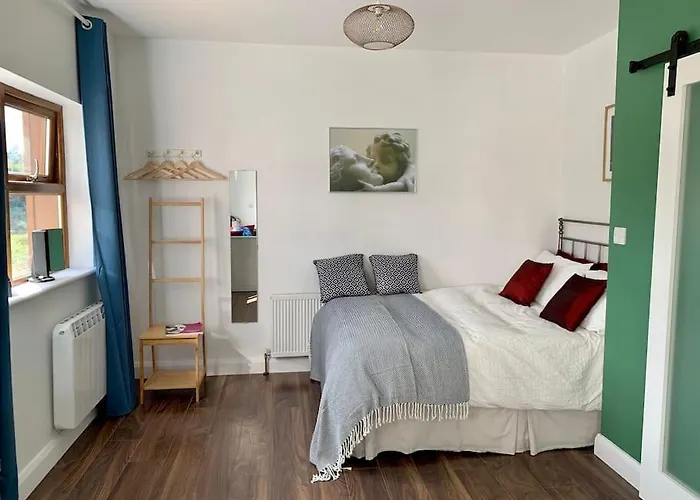 Casa vacanze Cosy Set In Nature With Stove *