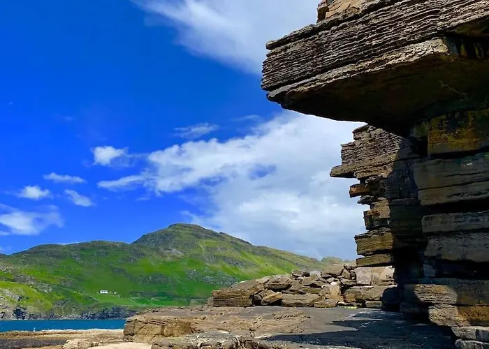 Cosy Set In Nature With Stove *
