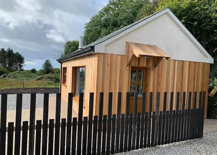 Cosy Set In Nature With Stove Killybegs